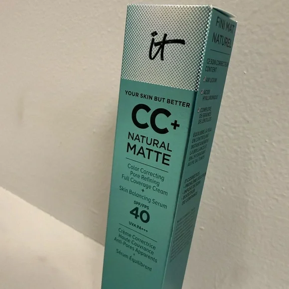 IT Cosmetics CC+ Natural Matte Foundation - Fair Warm

NIB - Picture 2 of 3